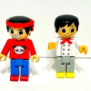 Ryans World lot of two Bonkers Toys action figures